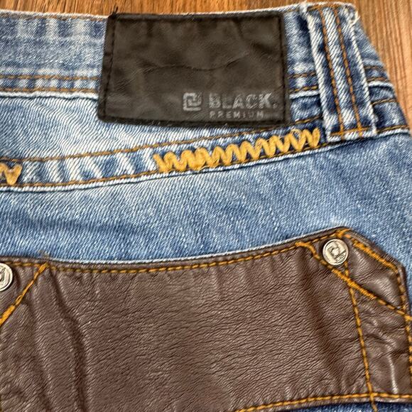 CJ Black Premium Indian Skull Jeans 28/30 Relaxed Straight distress leather trim - Picture 2 of 10